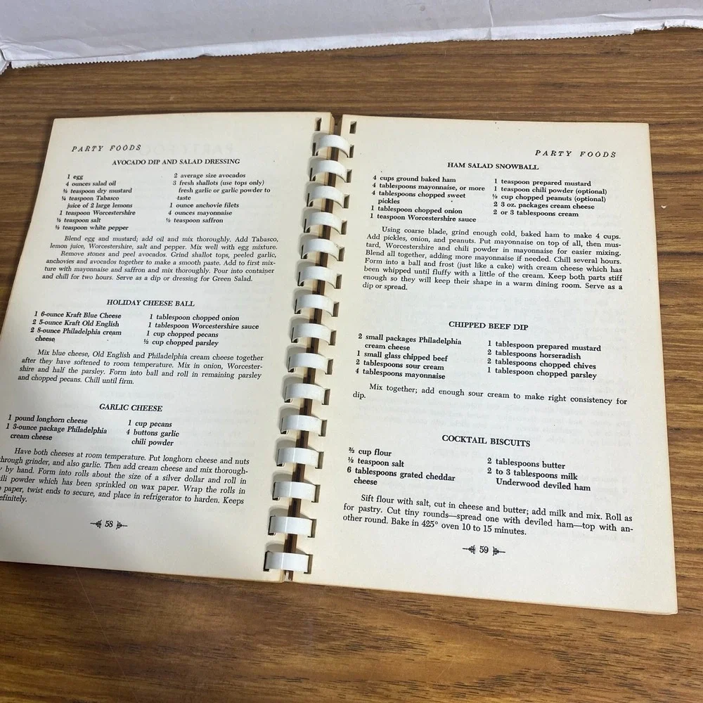 Excelsior House 1968 Vintage Cookbook Jessie Allen Wise Garden Club Jefferson TX